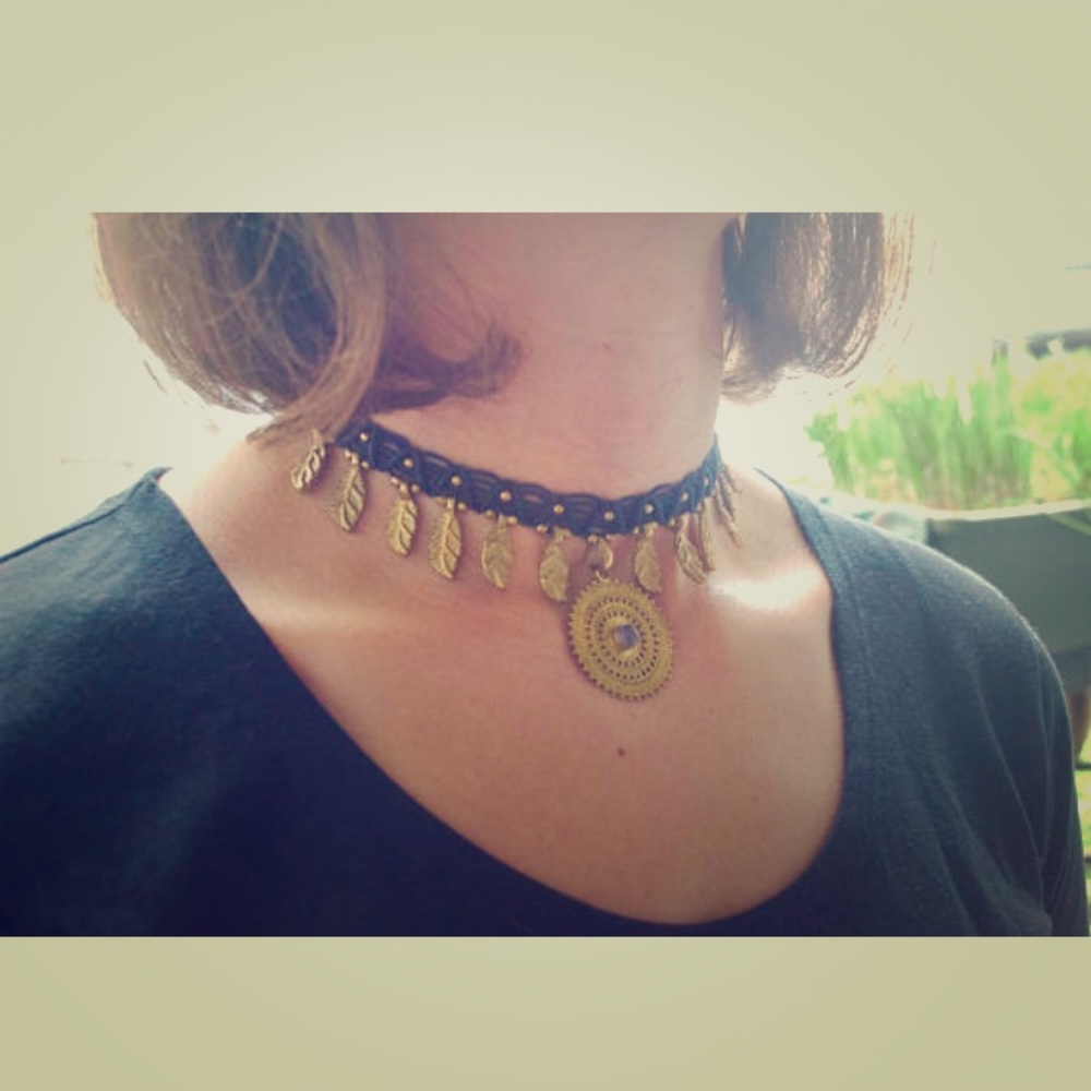 Macrame Choker
